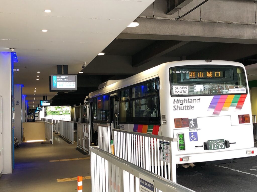 松本バスターミナル