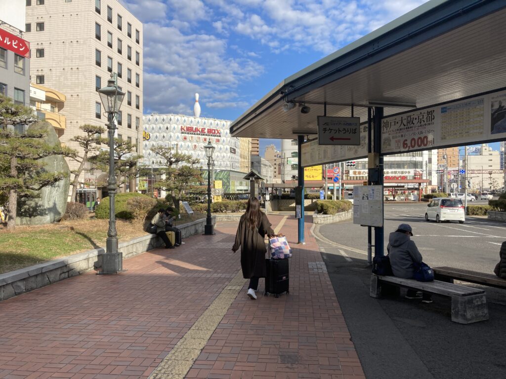 松山駅周辺