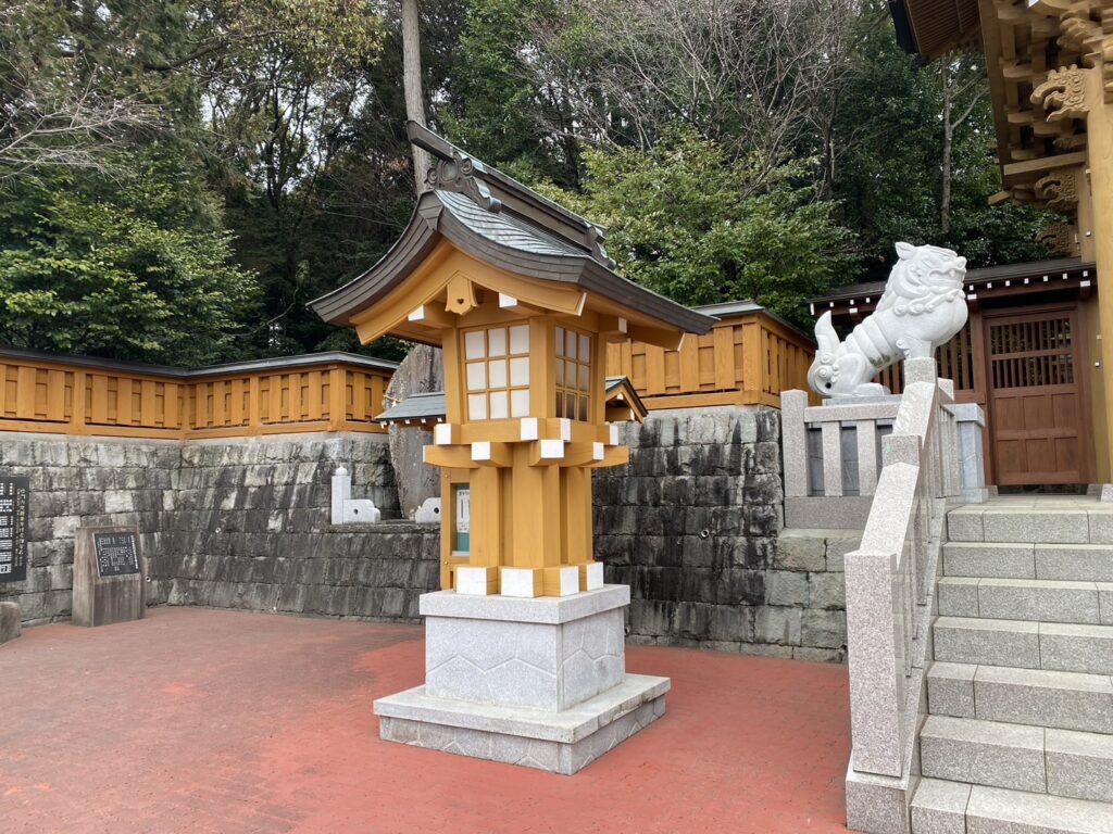健軍神社