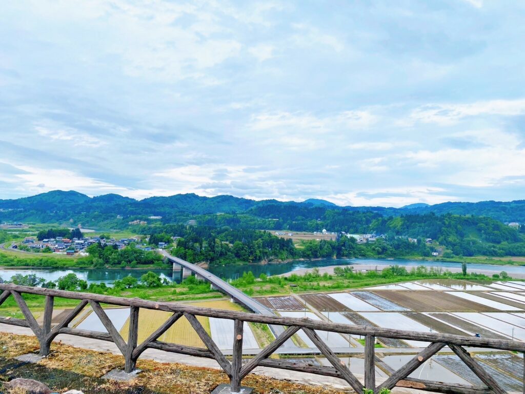 越後川口サービスエリアの展望台