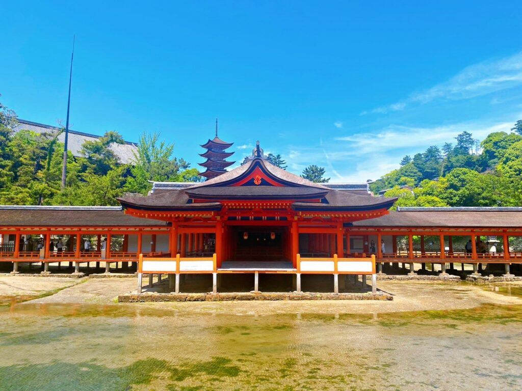 厳島神社