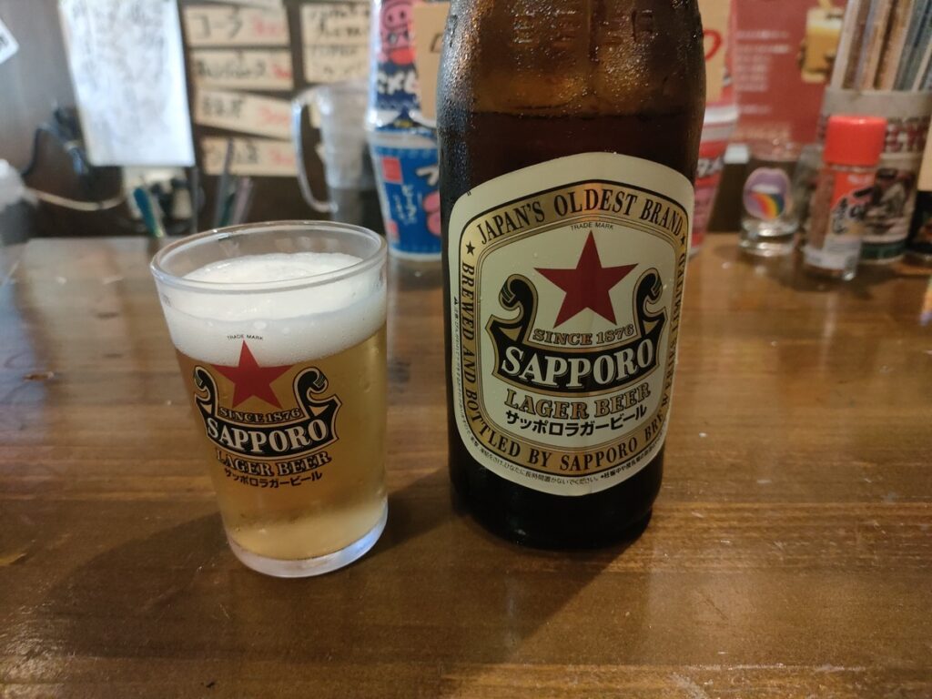 立ち飲み三角