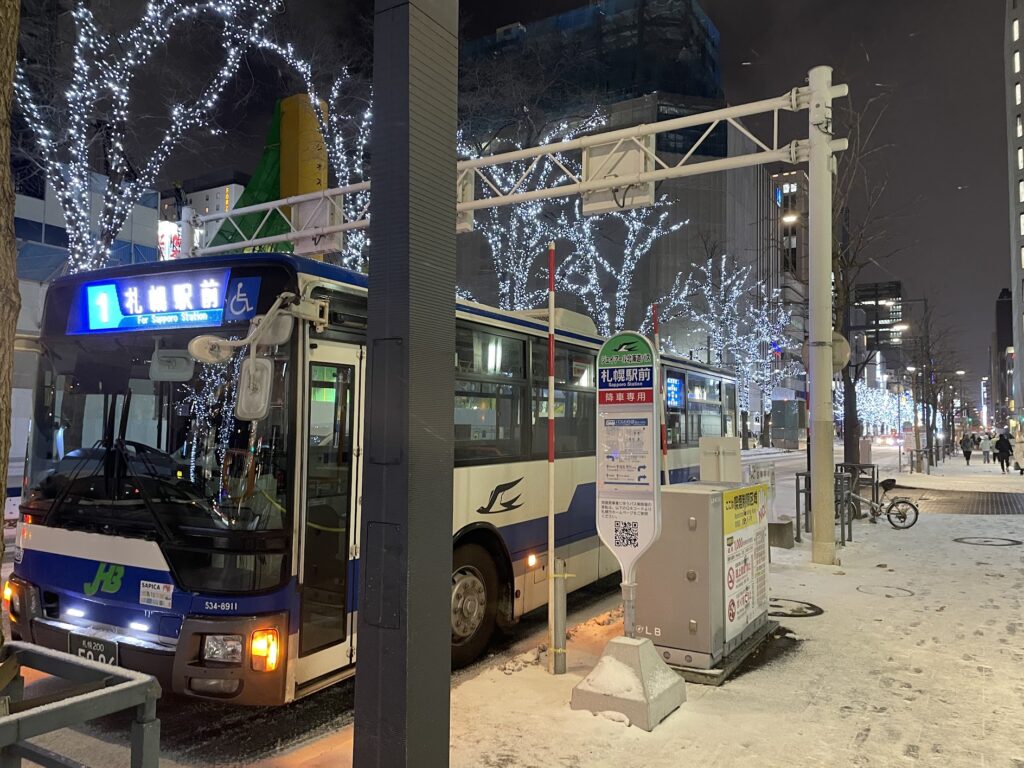 札幌　バス降車場2