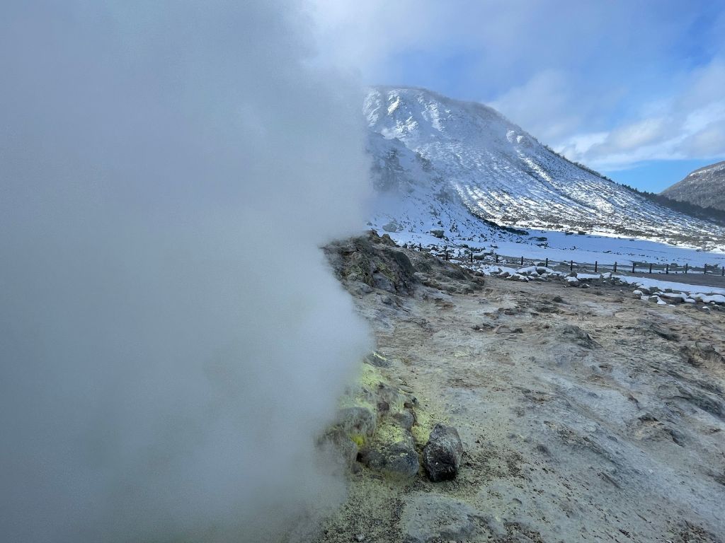 硫黄山噴気２