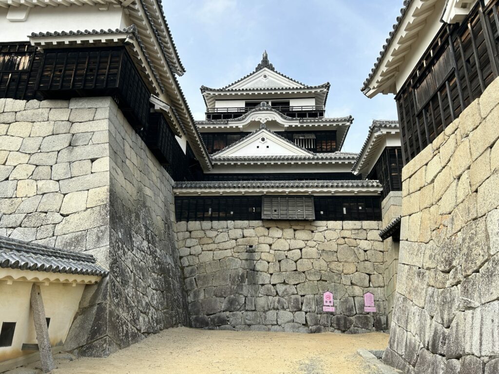 松山城