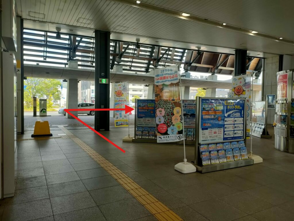 高知駅4