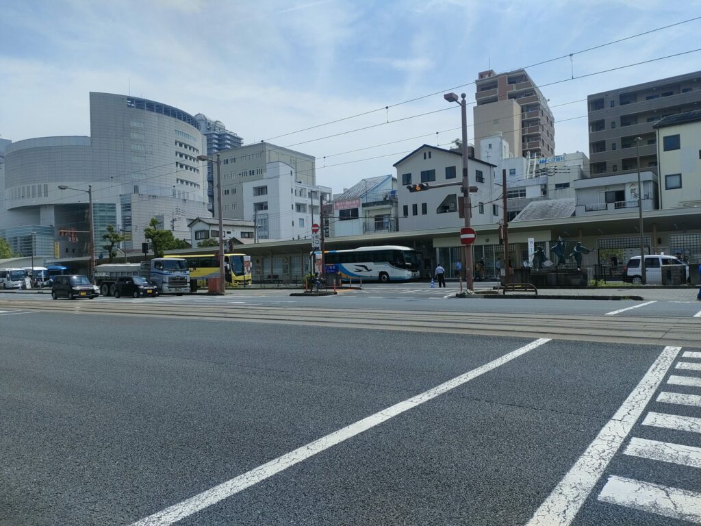 はりまや橋観光バス4