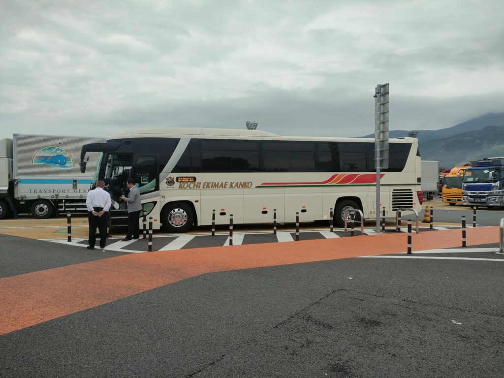 足柄SA2