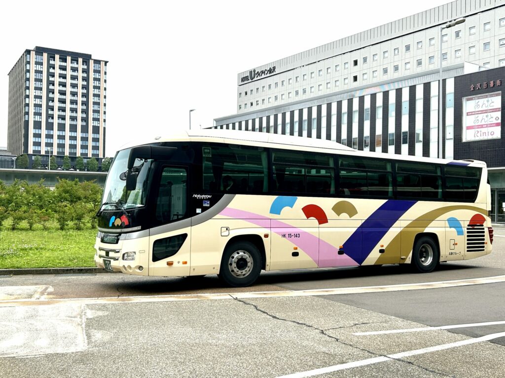 バス