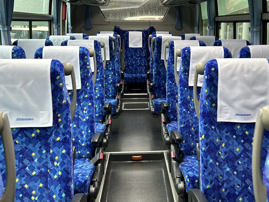 バス