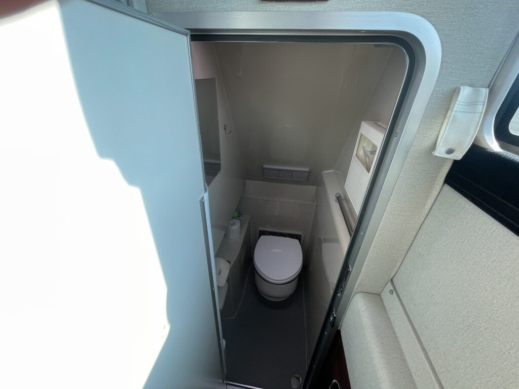北斗交通車両のトイレ２