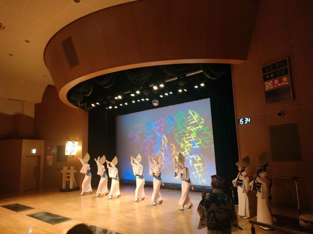 阿波踊り