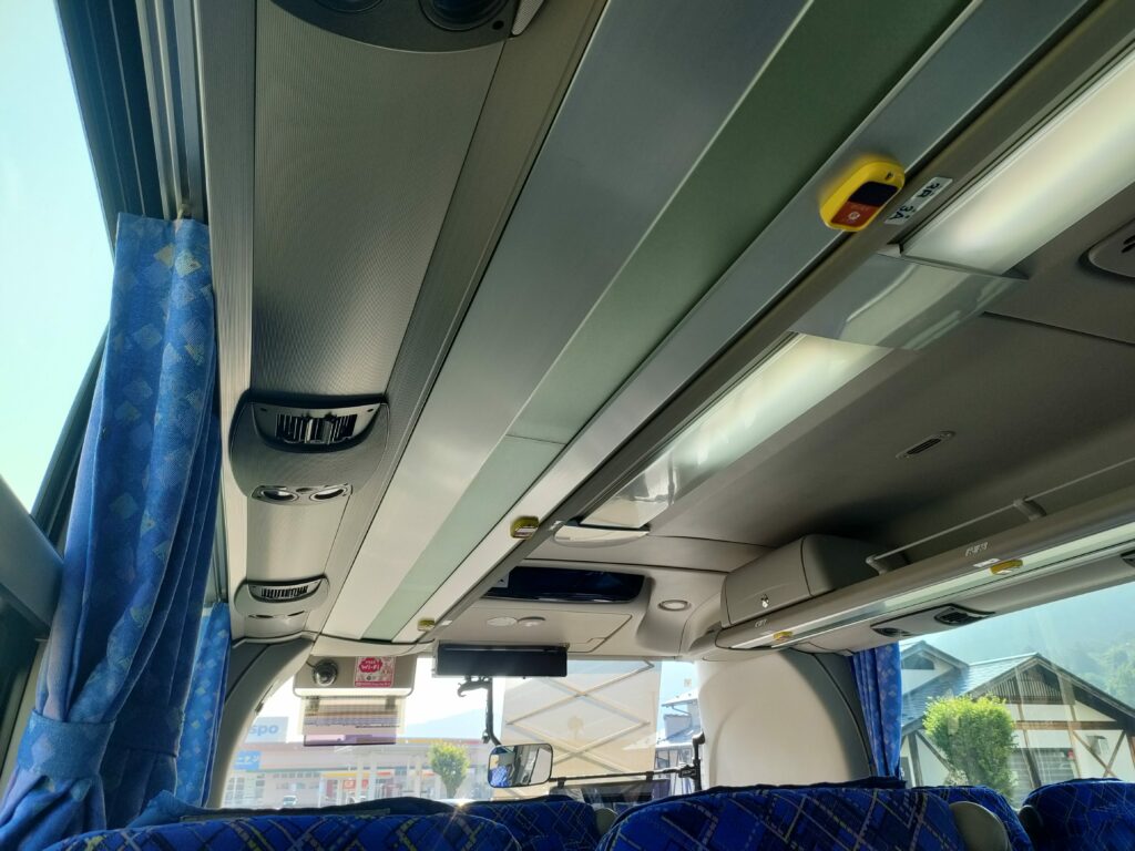 座席設備