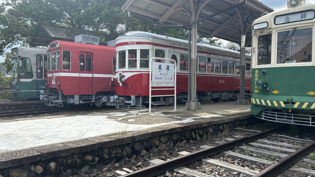 旧美濃駅