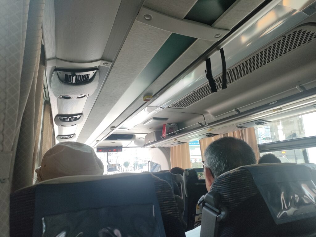 車内