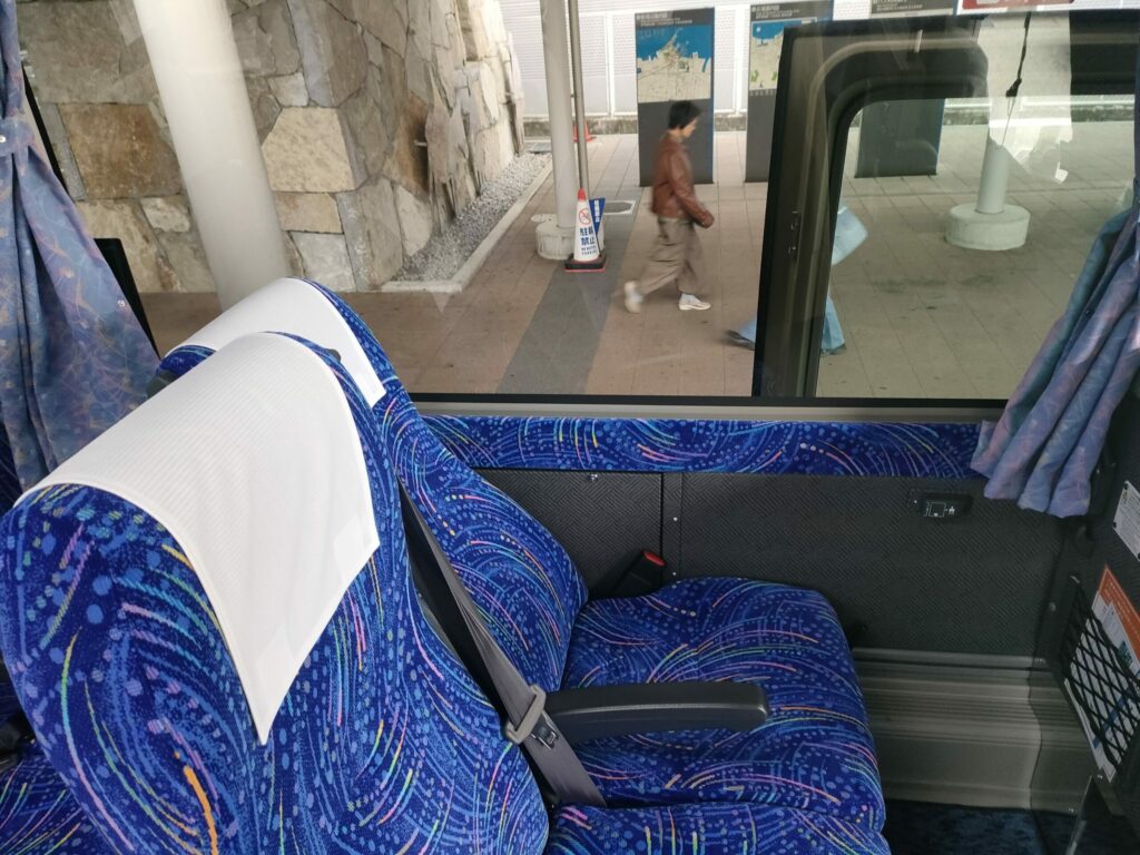 四国高速バス座席