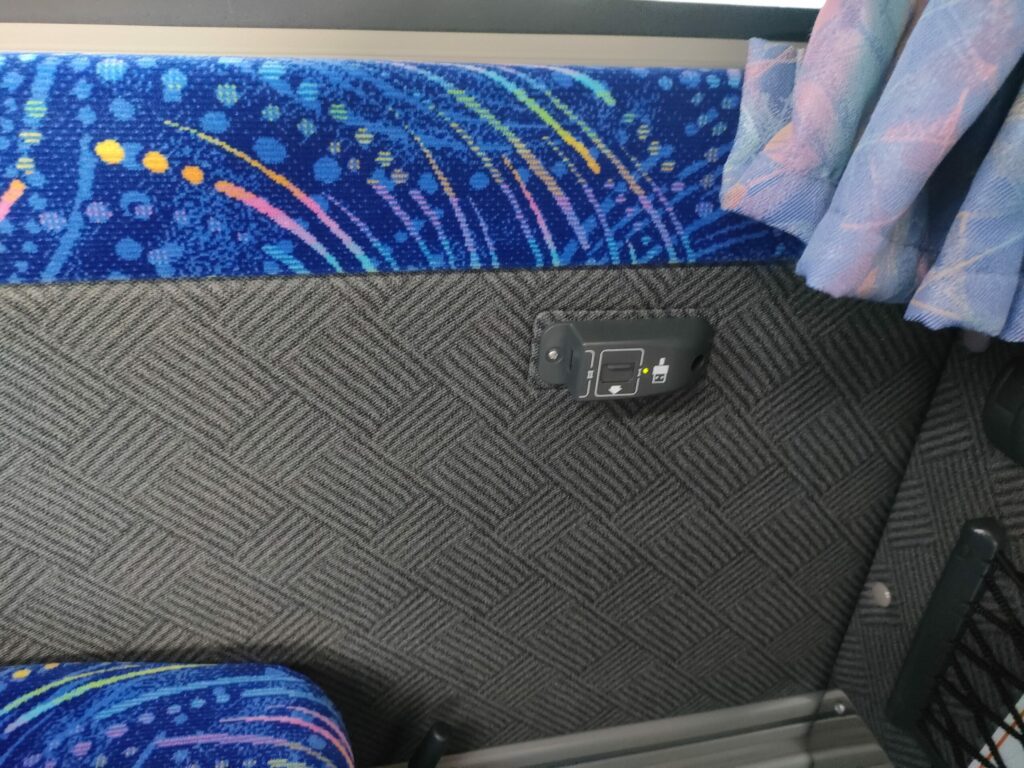 四国高速バスUSB