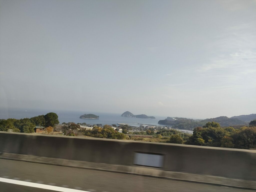 四国高速バス高松ー三ノ宮