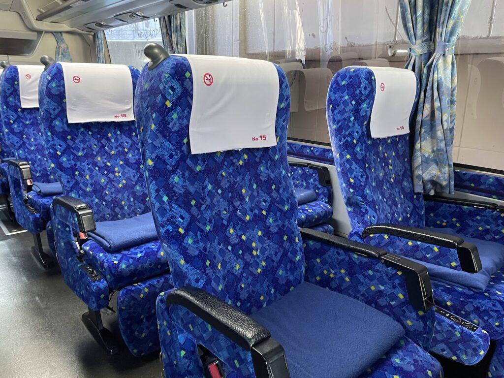 イーグルライナー　車内12