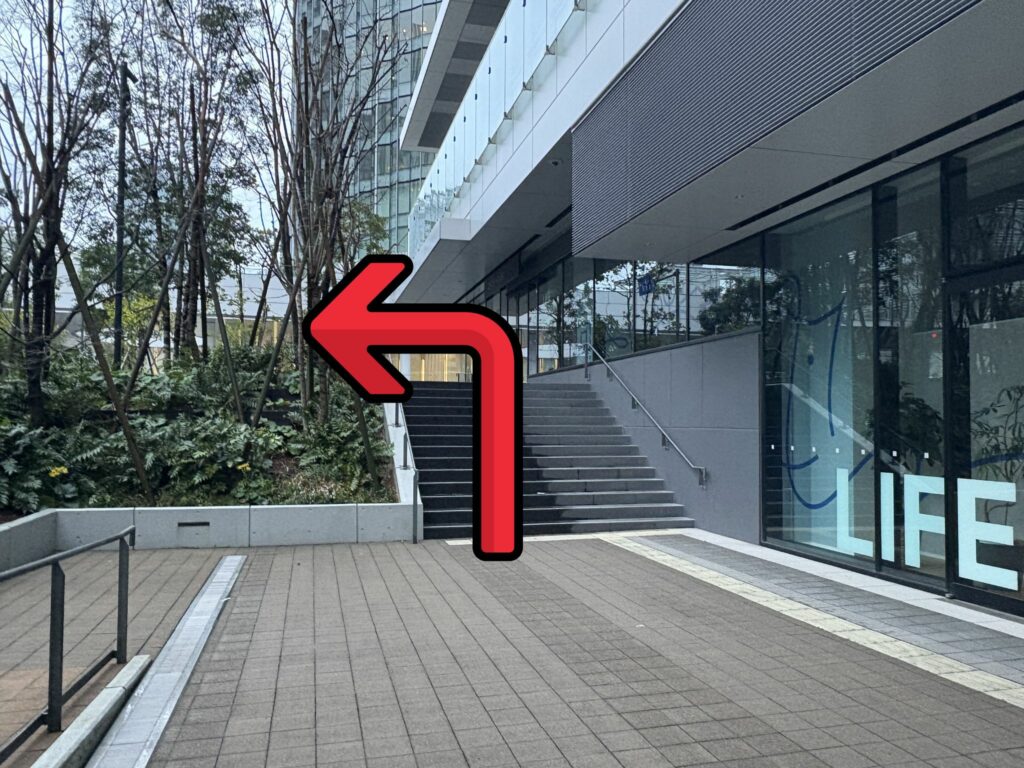 みなとみらい線「新高島駅」からKアリーナ横浜へのアクセス