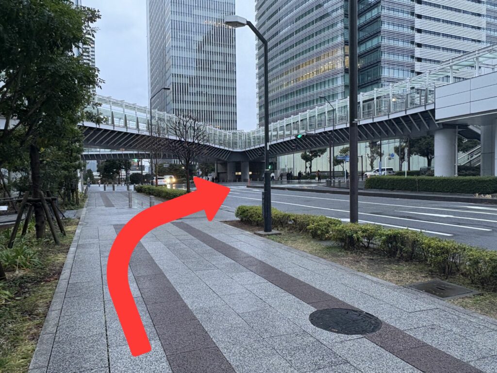 みなとみらい線「新高島駅」からKアリーナ横浜へのアクセス