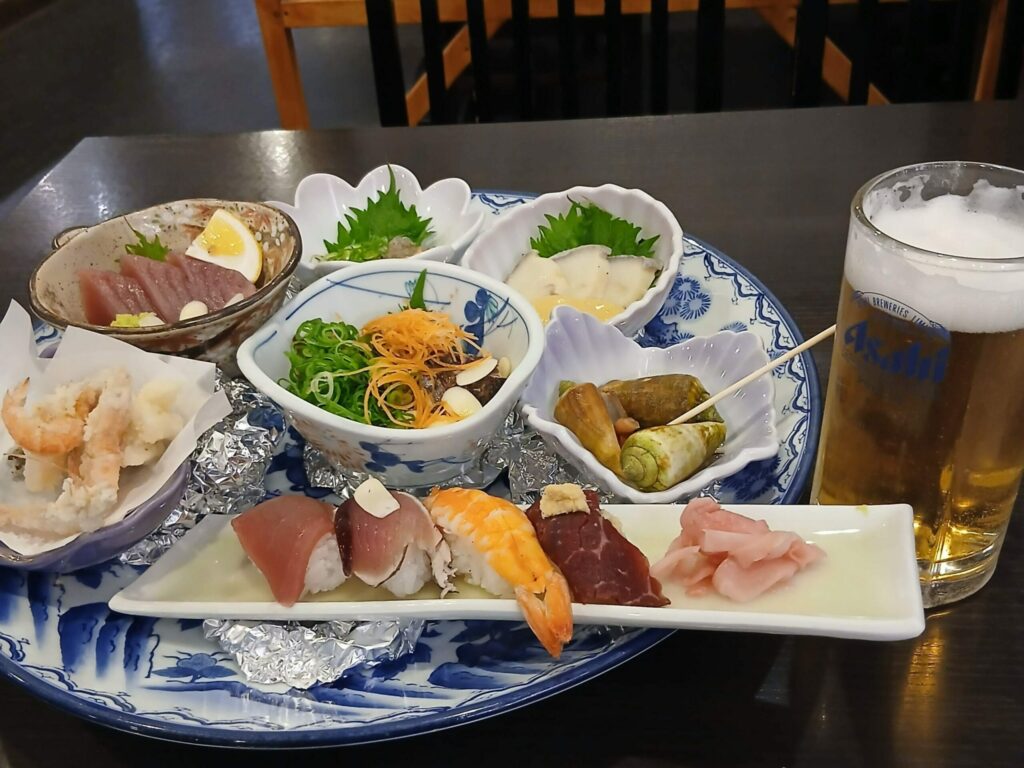 とさ市場皿鉢料理