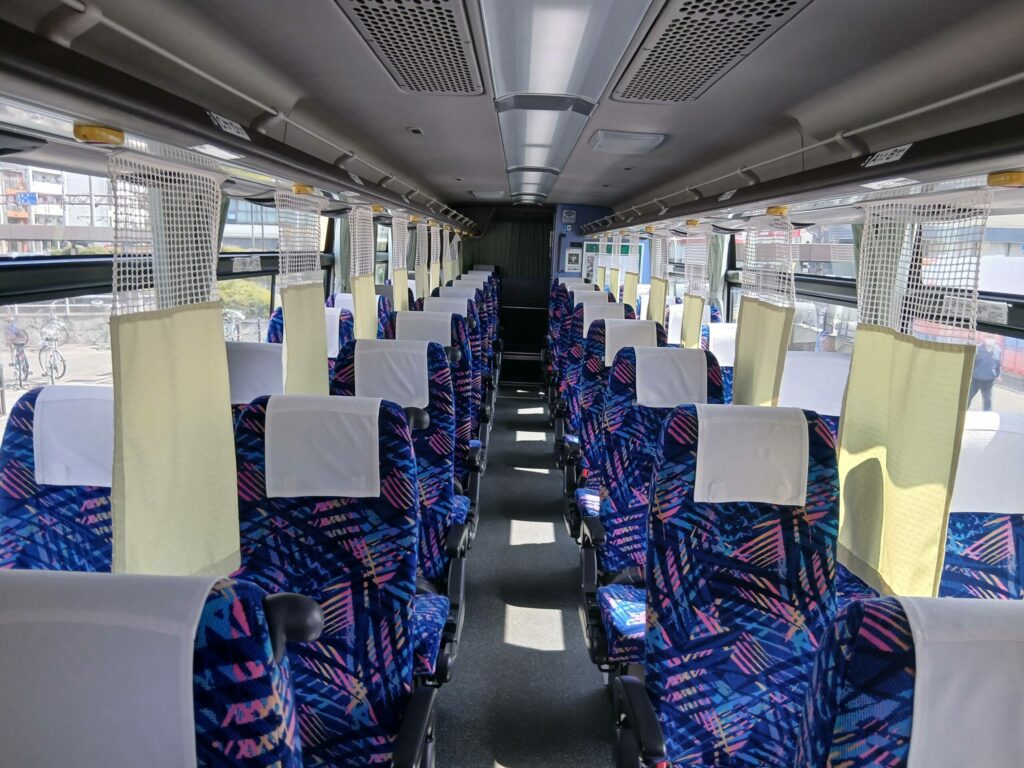 なんごくエクスプレス車内