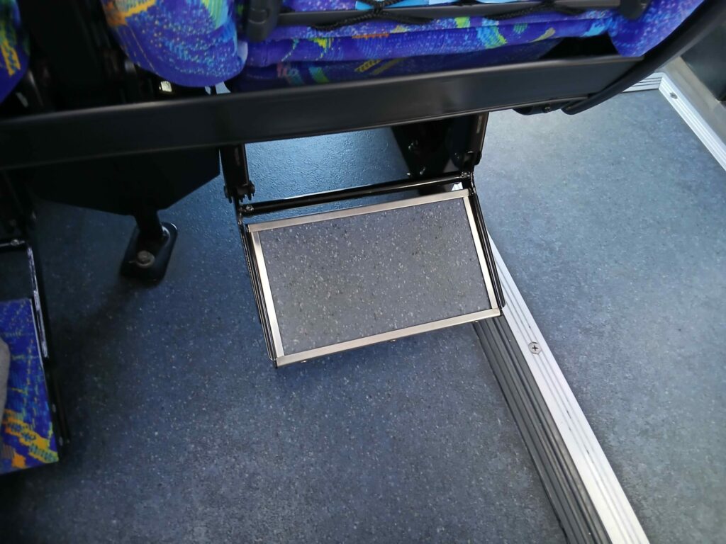 ホエールエクスプレス車内