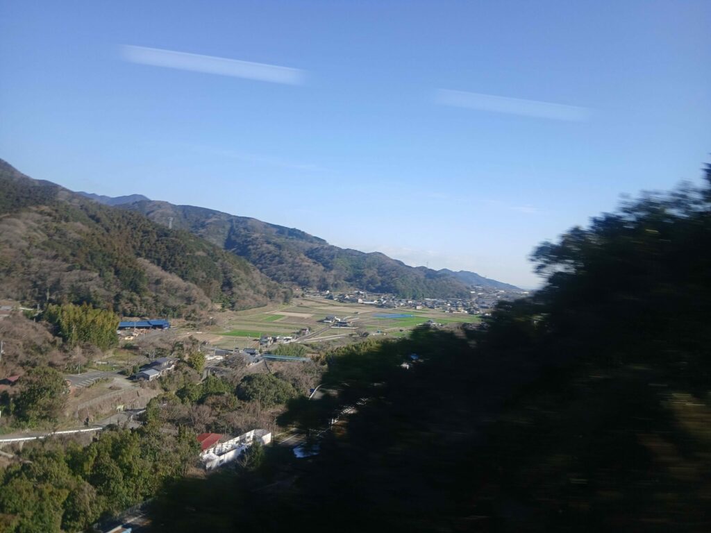 ホエールエクスプレス車窓