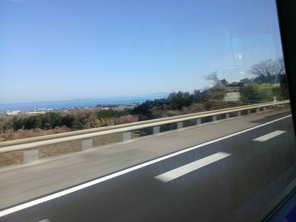 ホエールエクスプレス車窓