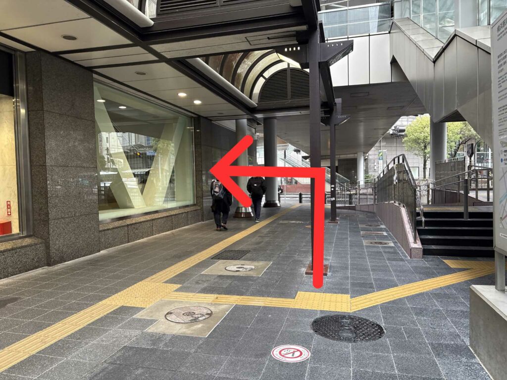 JR横浜駅から横浜駅西口第２ターミナルへのアクセス