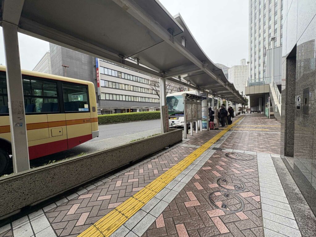 相鉄線から横浜駅西口第２ターミナルへのアクセス
