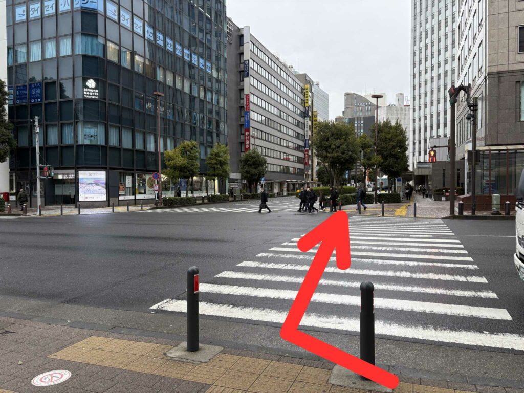 JR横浜駅から横浜駅西口第２ターミナルへのアクセス