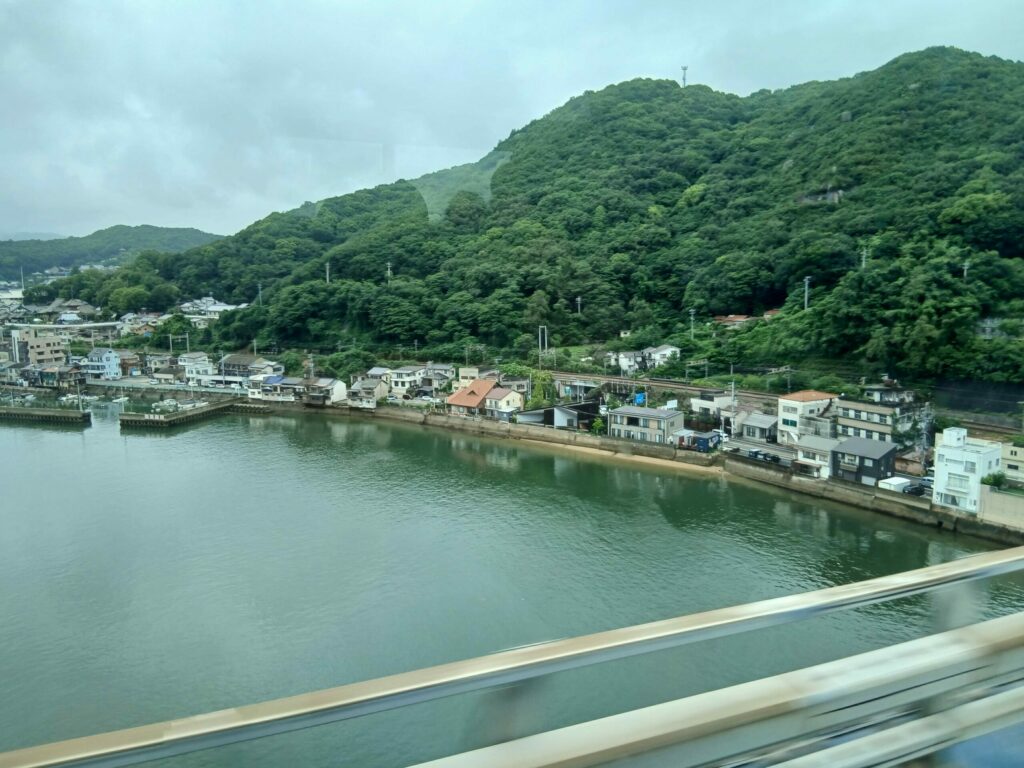 しまなみライナー景色