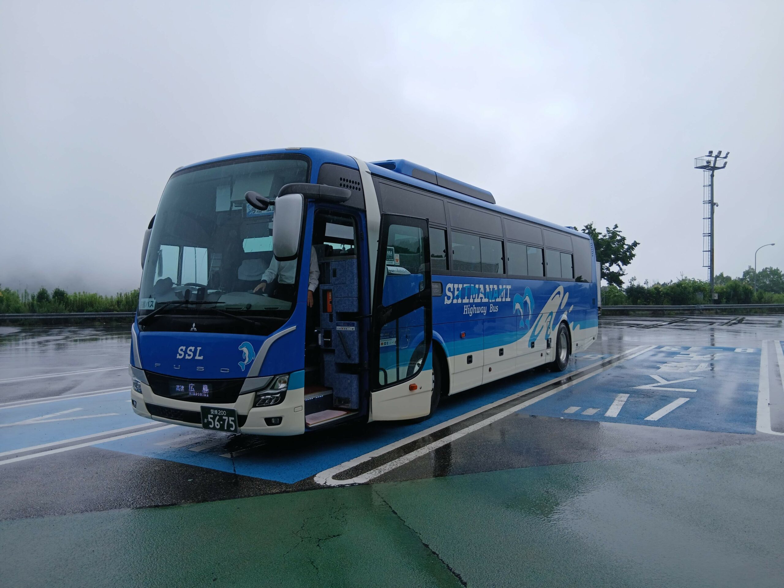 しまなみライナー車内