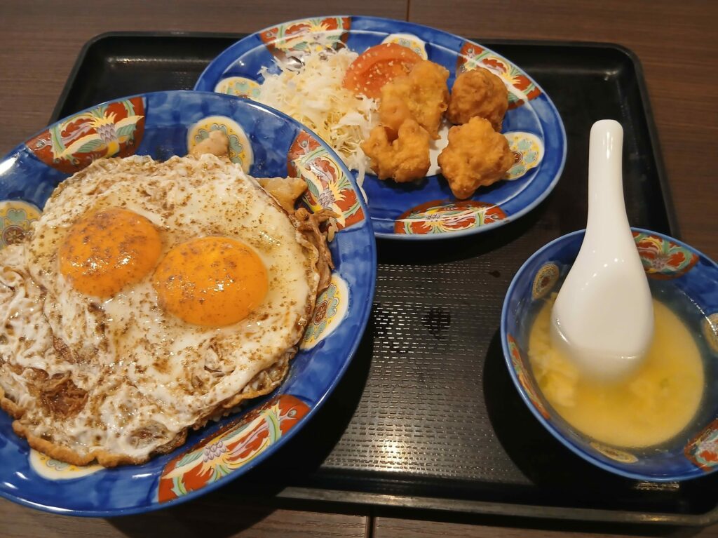 白楽天焼豚玉子飯