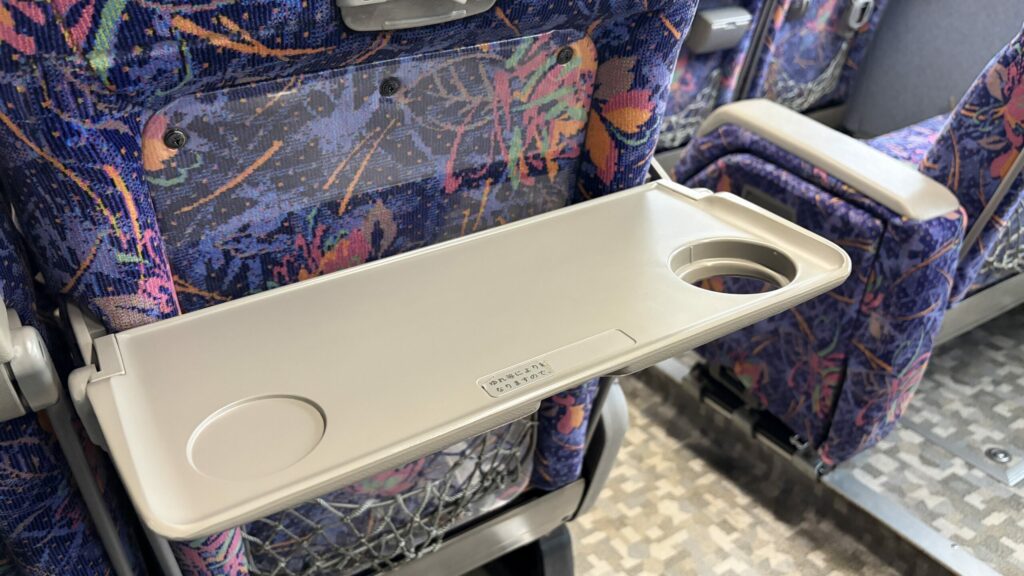 室堂線座席