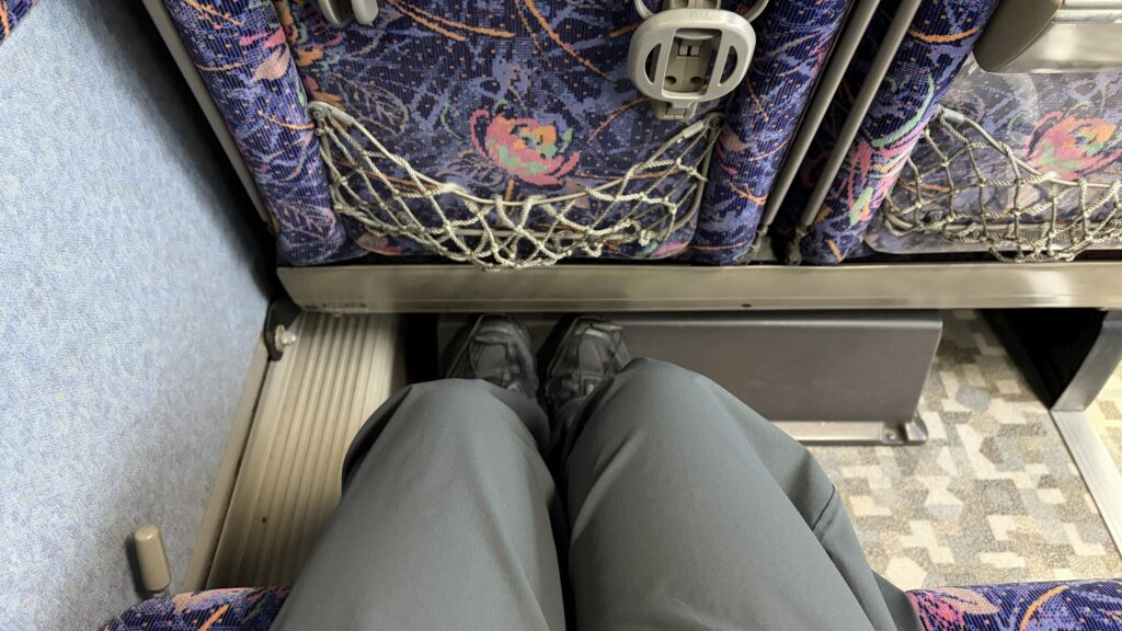 室堂線座席