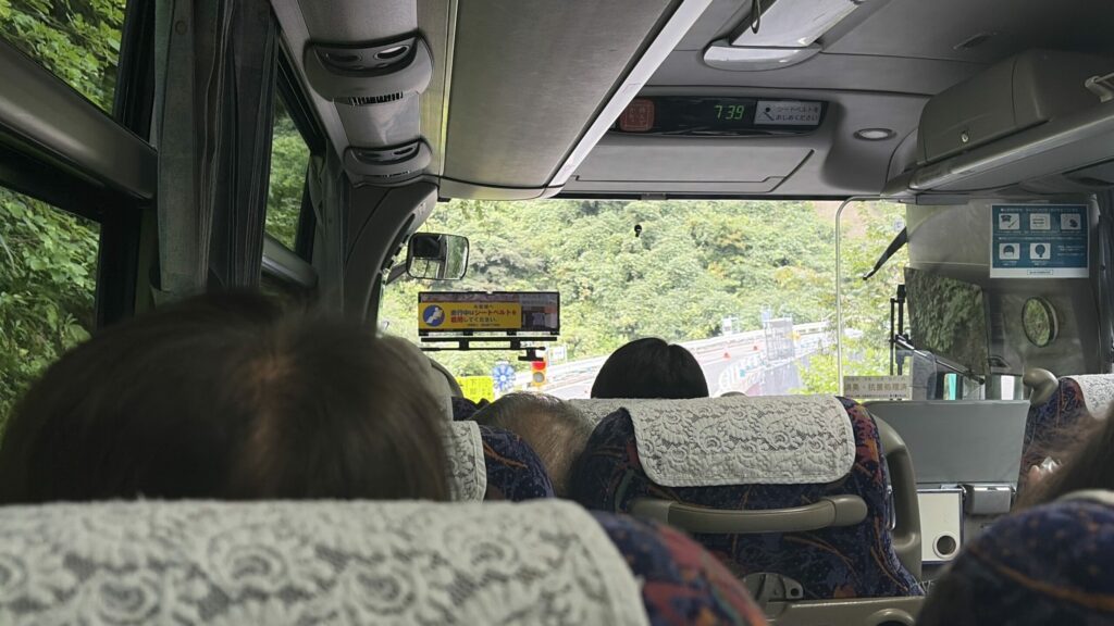 室堂線車窓