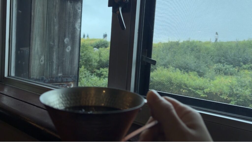 ティーラウンジりんどう・水出しコーヒー