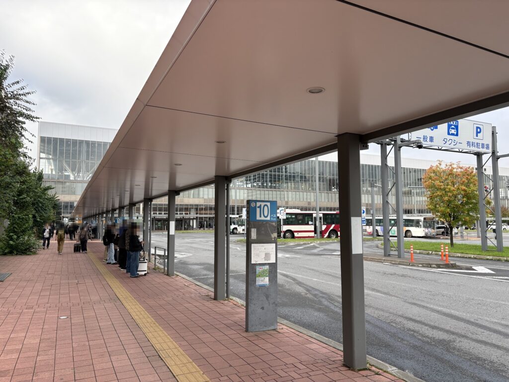 旭川駅前バスタッチの10番のりば