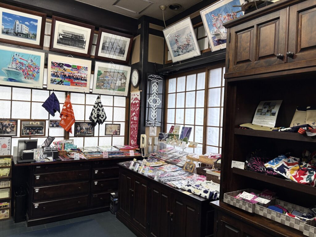 近藤染工場の店内