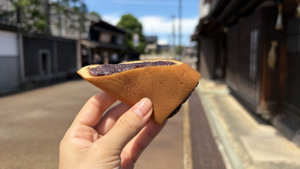 三角どらやき